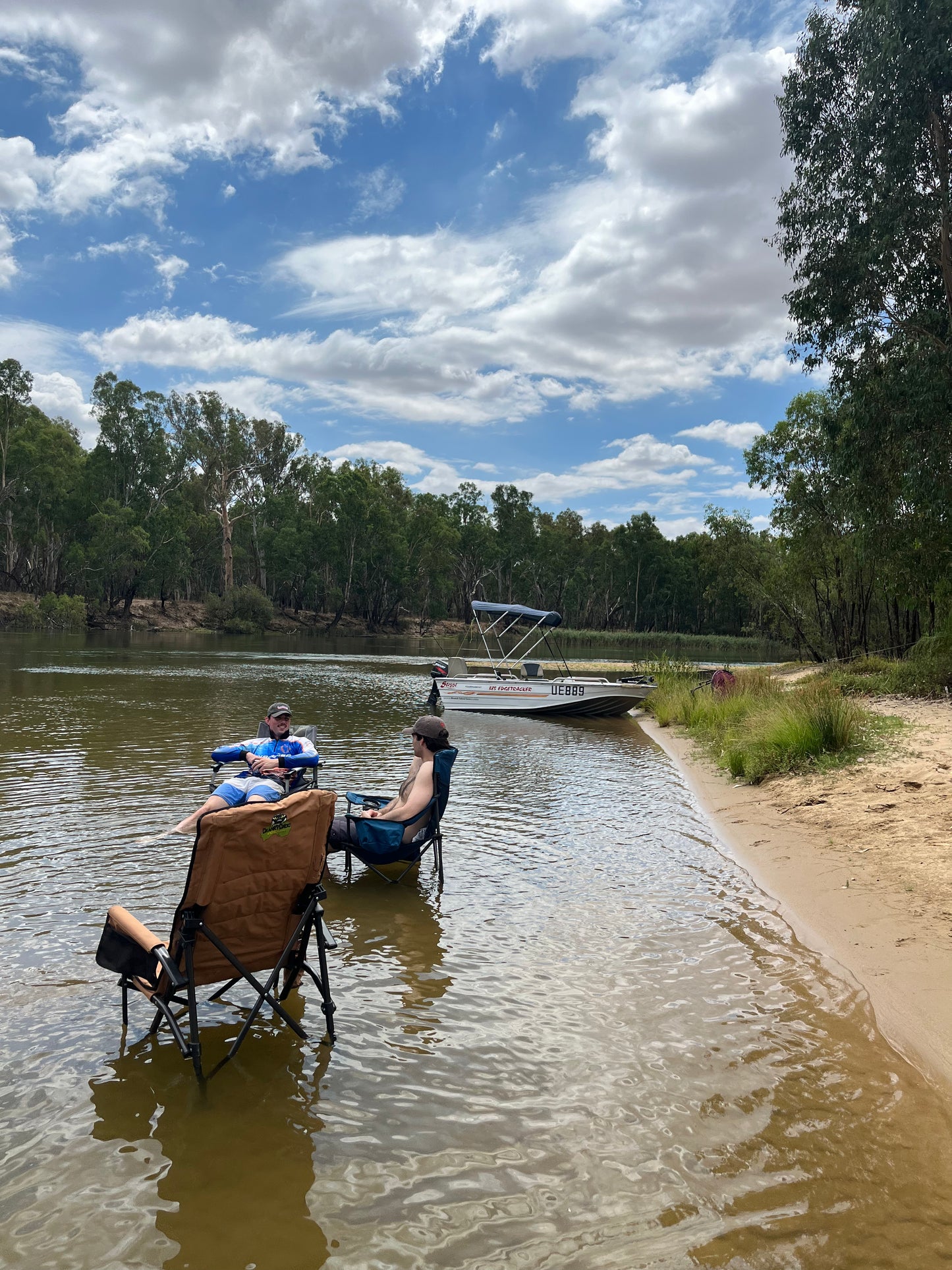 Bloody Comfy Camp Chair - semi recliner