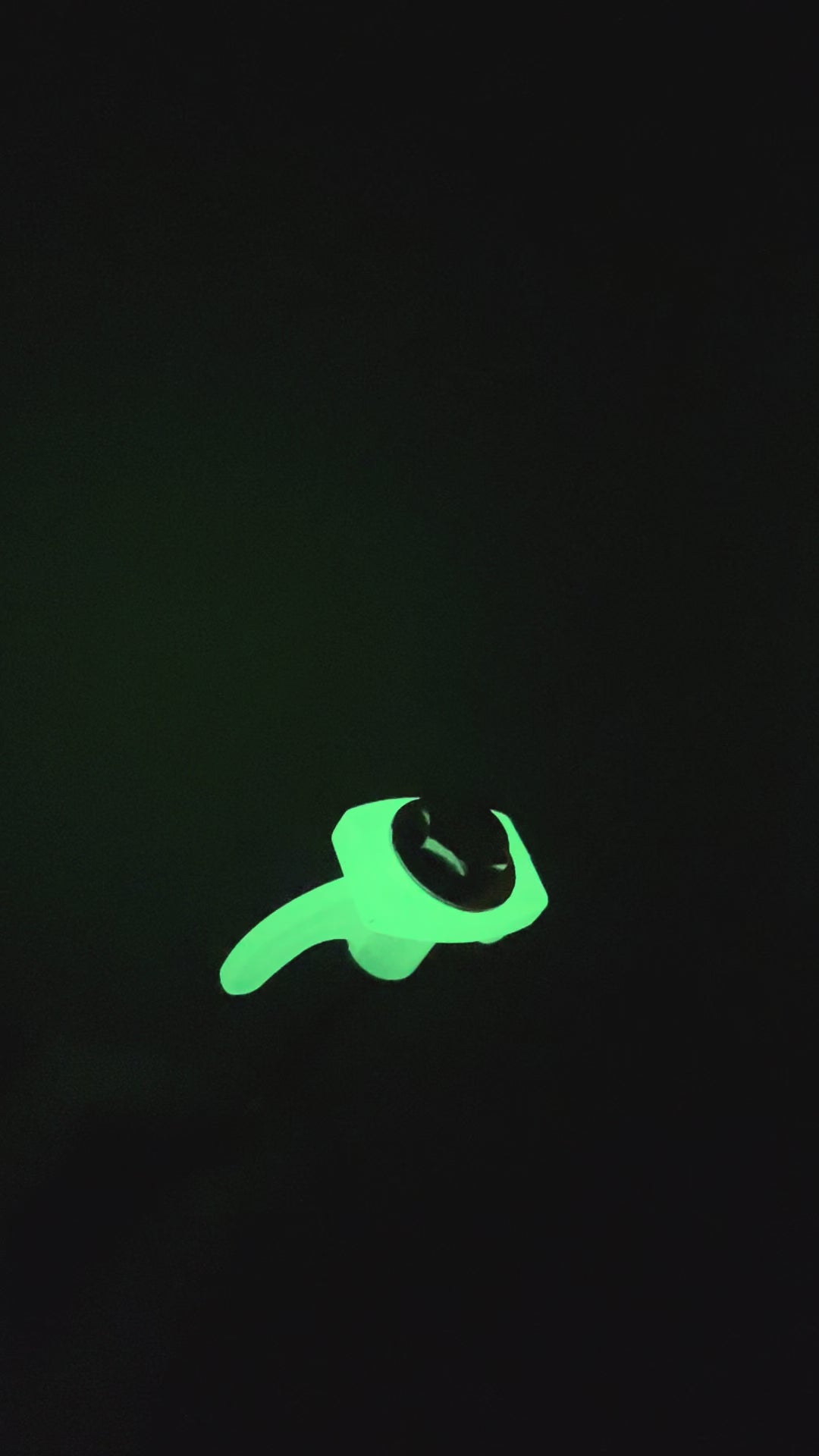 Glow In The Dark Screw Pegs